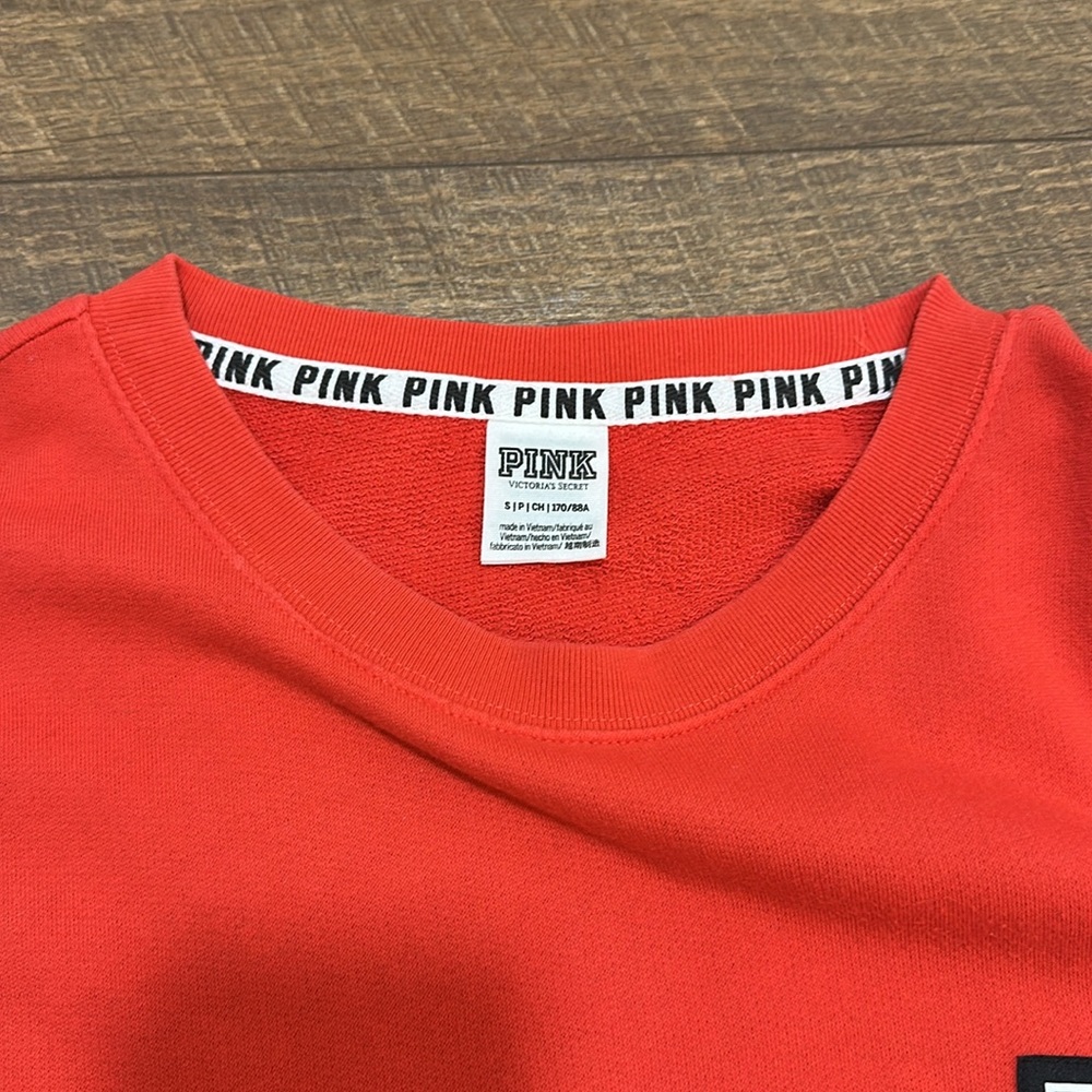 PINK Victoria's Secret Oversized Sweater Size Small - Picture 2 of 11